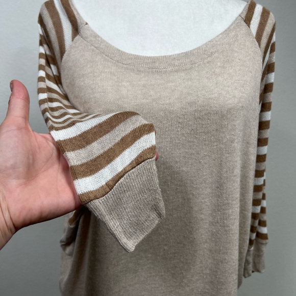 Daftbird Size Small Pullover  Knit Light Sweater oversized - Picture 10 of 10